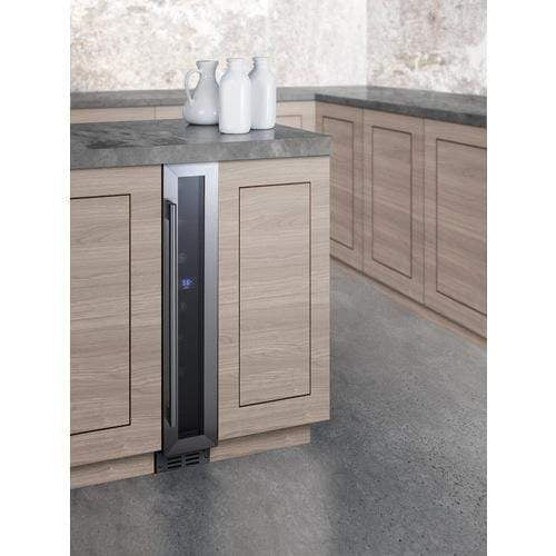 Summit | 6  Built-In Undercounter Wine Cellar with 7 Bottle Capacity, Digital Thermostat, Digital Display, Automatic Defrost, Sabbath Mode and ADA Compliant: Right Hinge | SWC007 Fashion