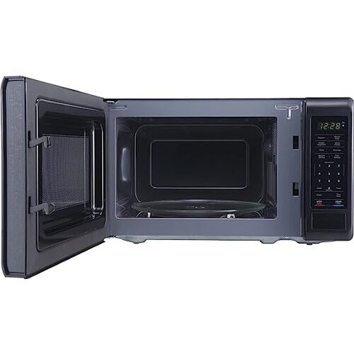 Magic Chef - 0.7 Cu Ft Countertop 700 Watt Digital TouchMicrowaves - MC77MB Fashion